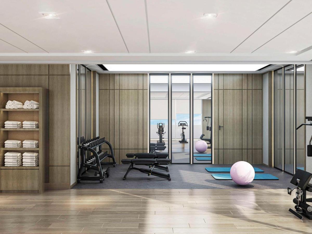 Swissotel Living Dschidda Exterior foto The gym at The Hari