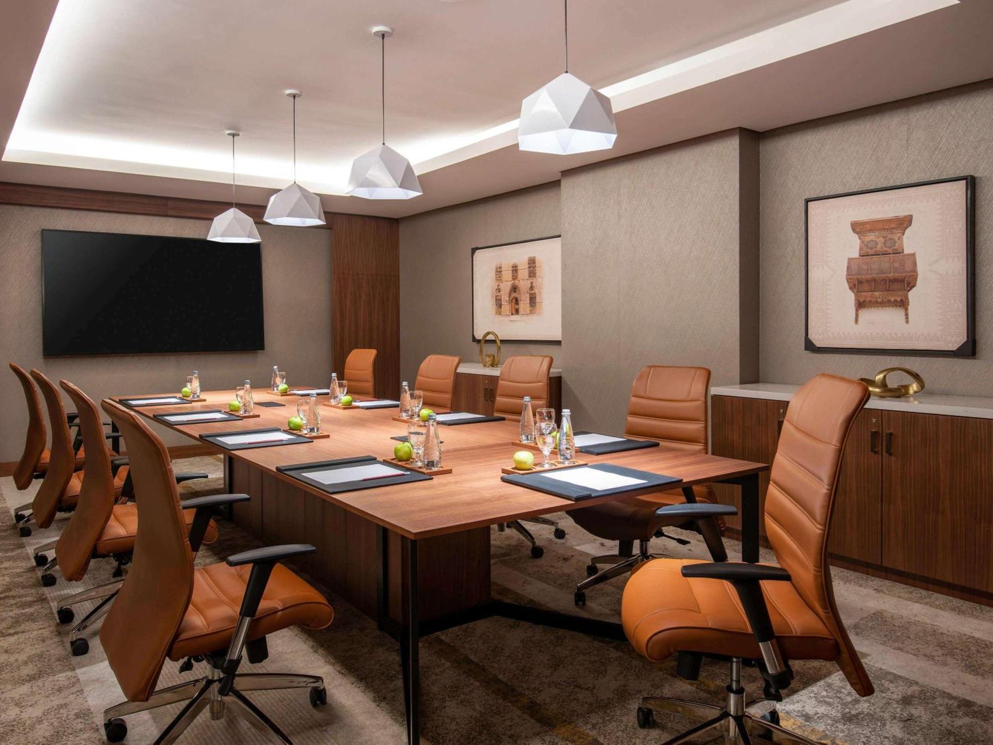 Swissotel Living Dschidda Exterior foto Boardroom at The Westin